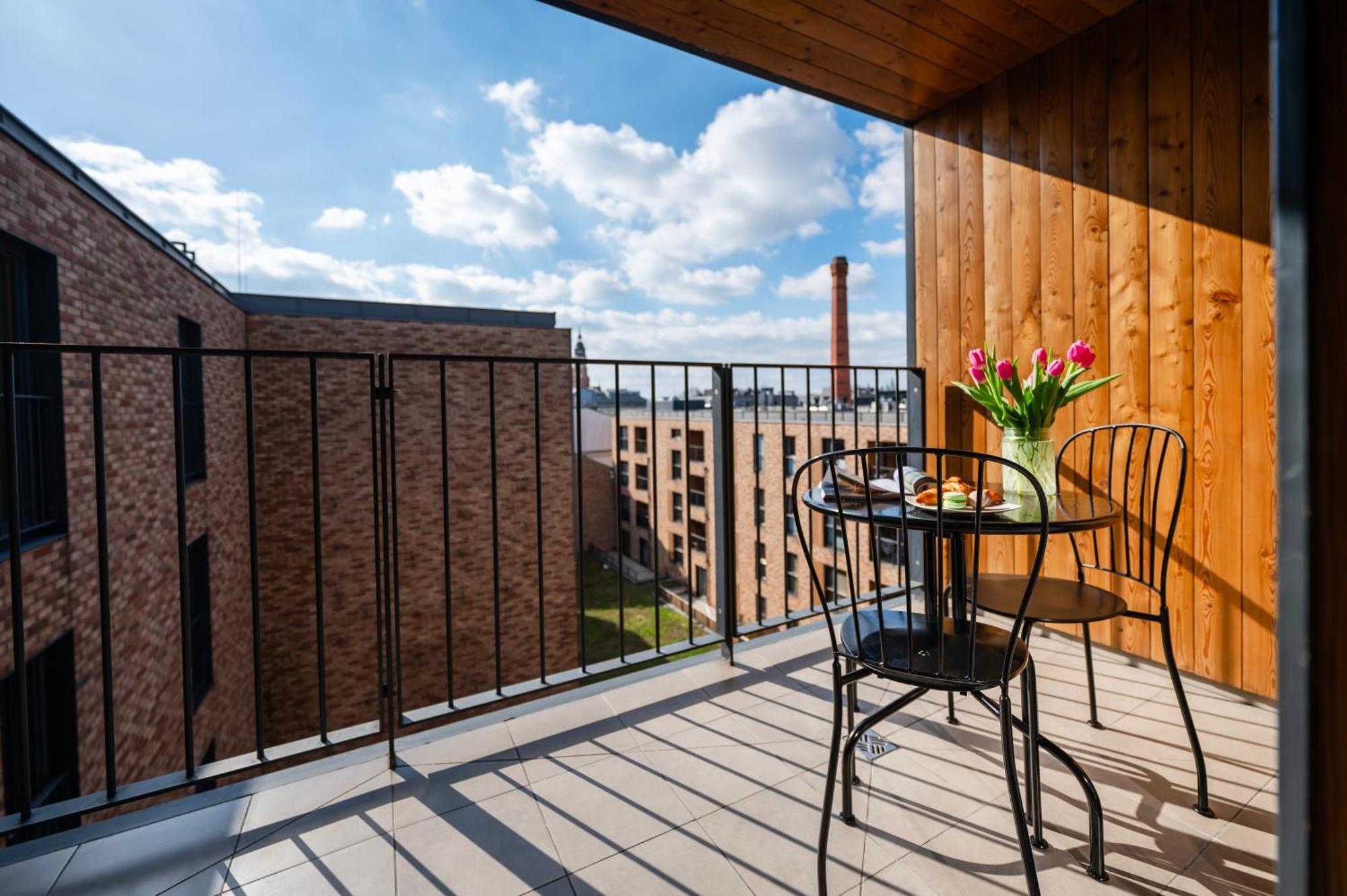 Ferienwohnung Neapol Parking Gratis Moxy Te&Am Cracow Krakau Exterior foto